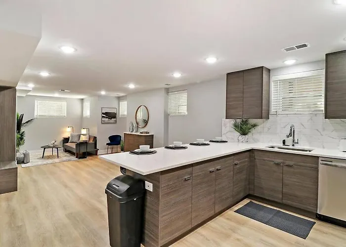 2br Close To Local Cafes & Stores - Magnolia G